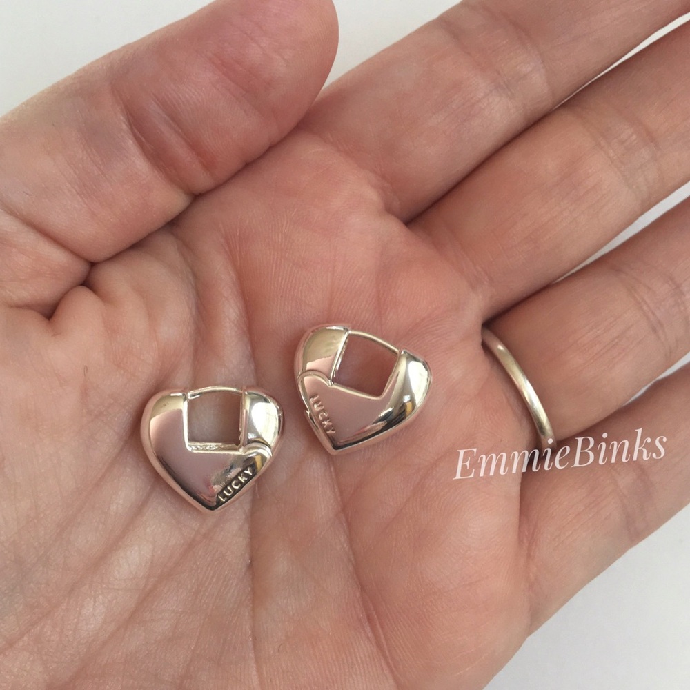 New Lucky Brand Gold Plated Chunky Heart Hoop Earrings - Picture 3 of 16